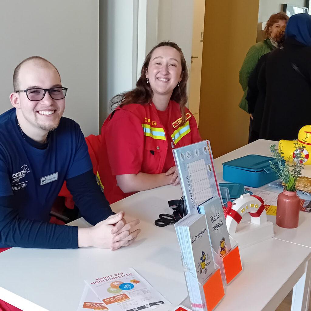 Am 15.04.2026 haben wir mit weiteren Partnern ein Markt der Möglichkeiten organisiert. Unsere Zielgruppe wurde niederschwellig erreicht und über Themen Gesundheit und Pflege informiert.